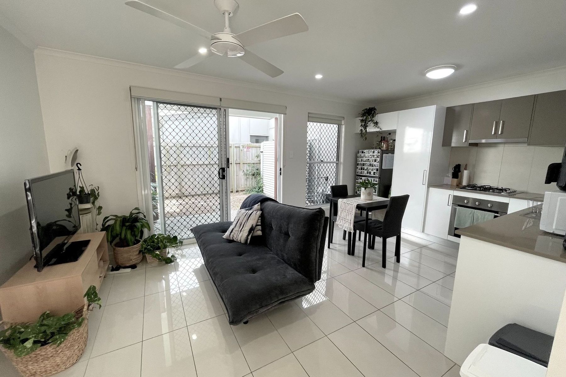 2/7 Burgundy Court, Caloundra West QLD 4551, Caloundra West - Thumbnail 2