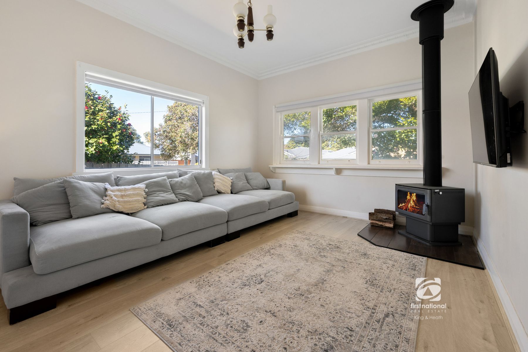 19 Jefferson Avenue, Lakes Entrance VIC 3909, Lakes Entrance - Thumbnail 2