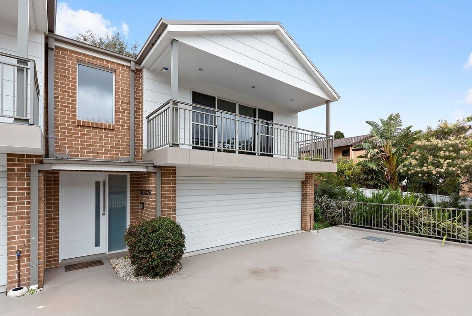 8/145 Campbell Street, Woonona NSW 2517