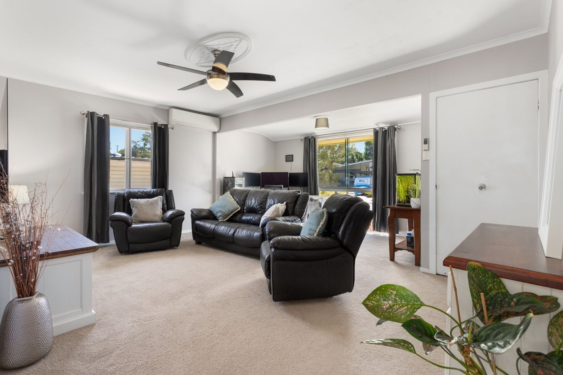 7 Heather Street, Silkstone QLD 4304, Silkstone - Thumbnail 3