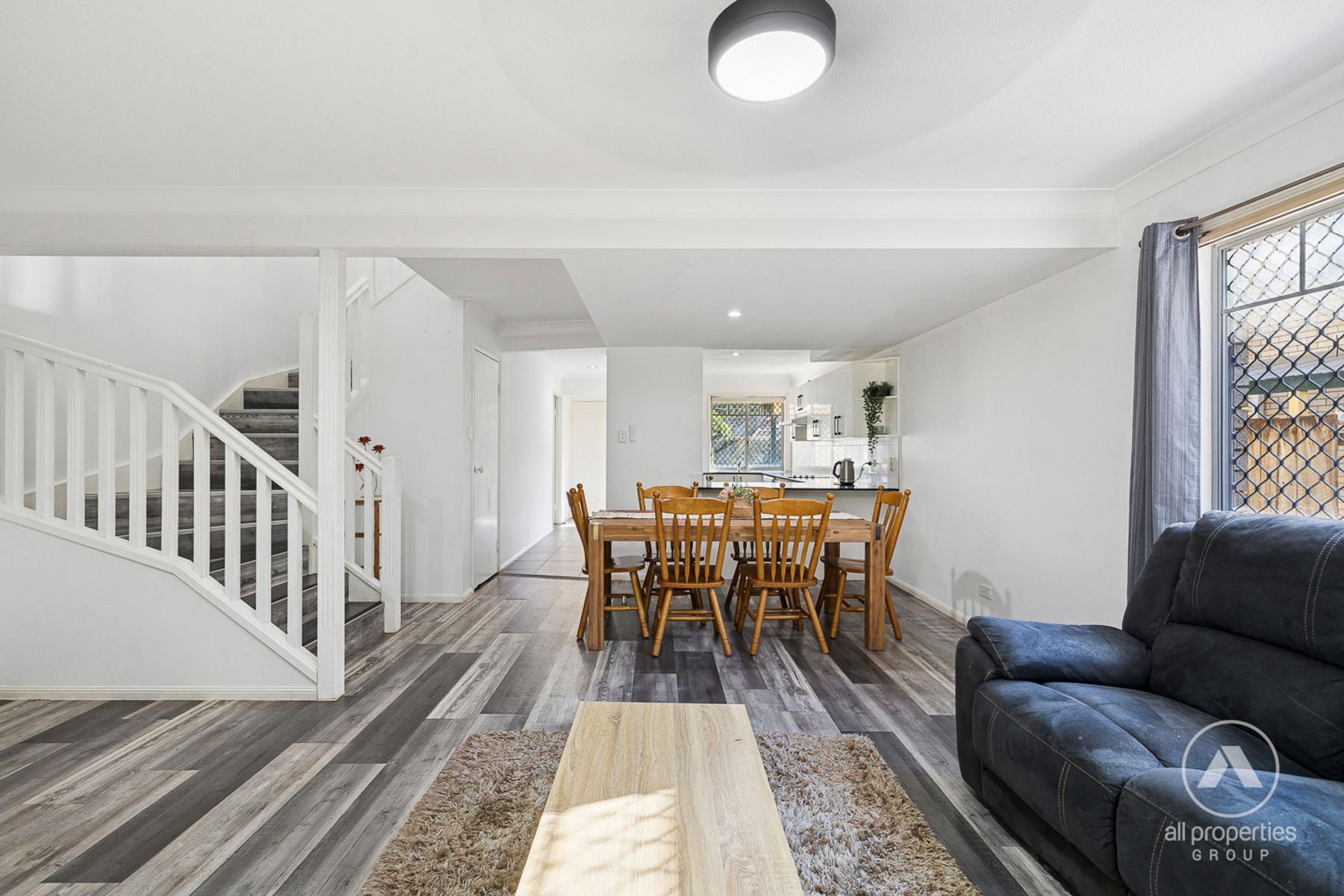 9/10 Lawrence Close, Robertson QLD 4109, Robertson - Thumbnail 4