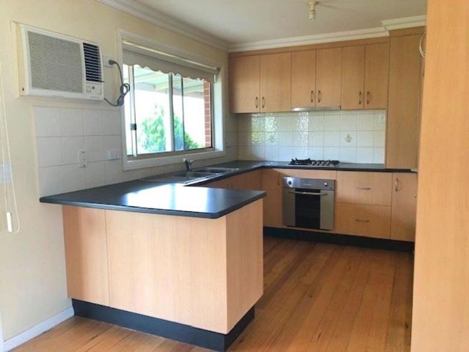 12 Taylor Drive, Darley VIC 3340, Darley - Thumbnail 2