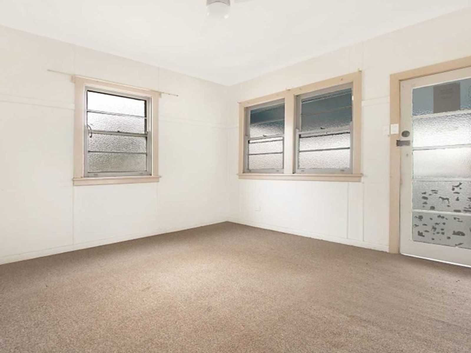 12 Stapleton Avenue, Casino - Thumbnail 7