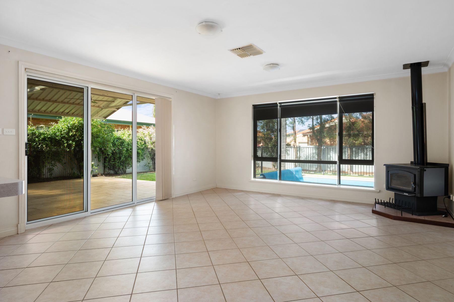 5 Riverina Way, Hannans WA 6430, Hannans - Thumbnail 4