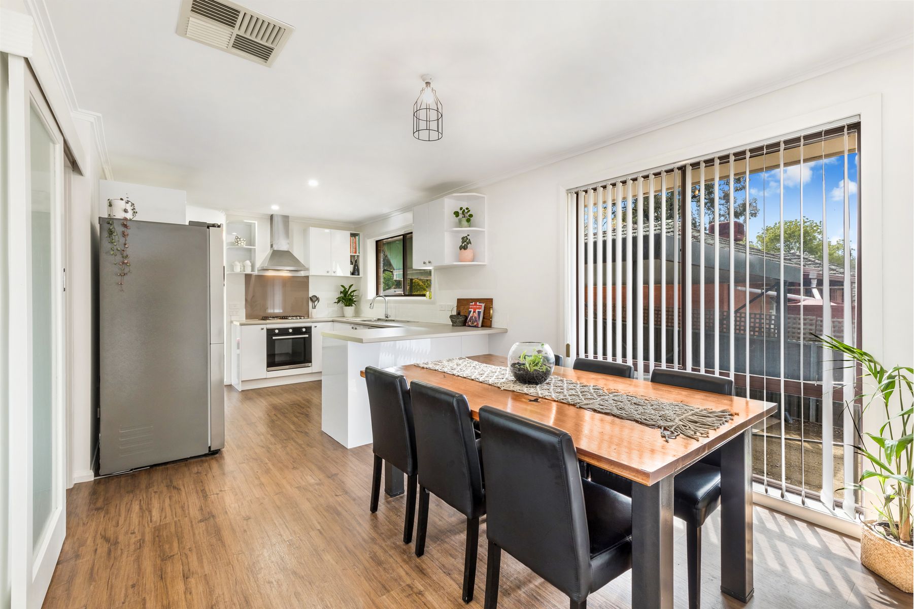 11 Eastern Road, Strathdale VIC 3550, Strathdale - Thumbnail 3
