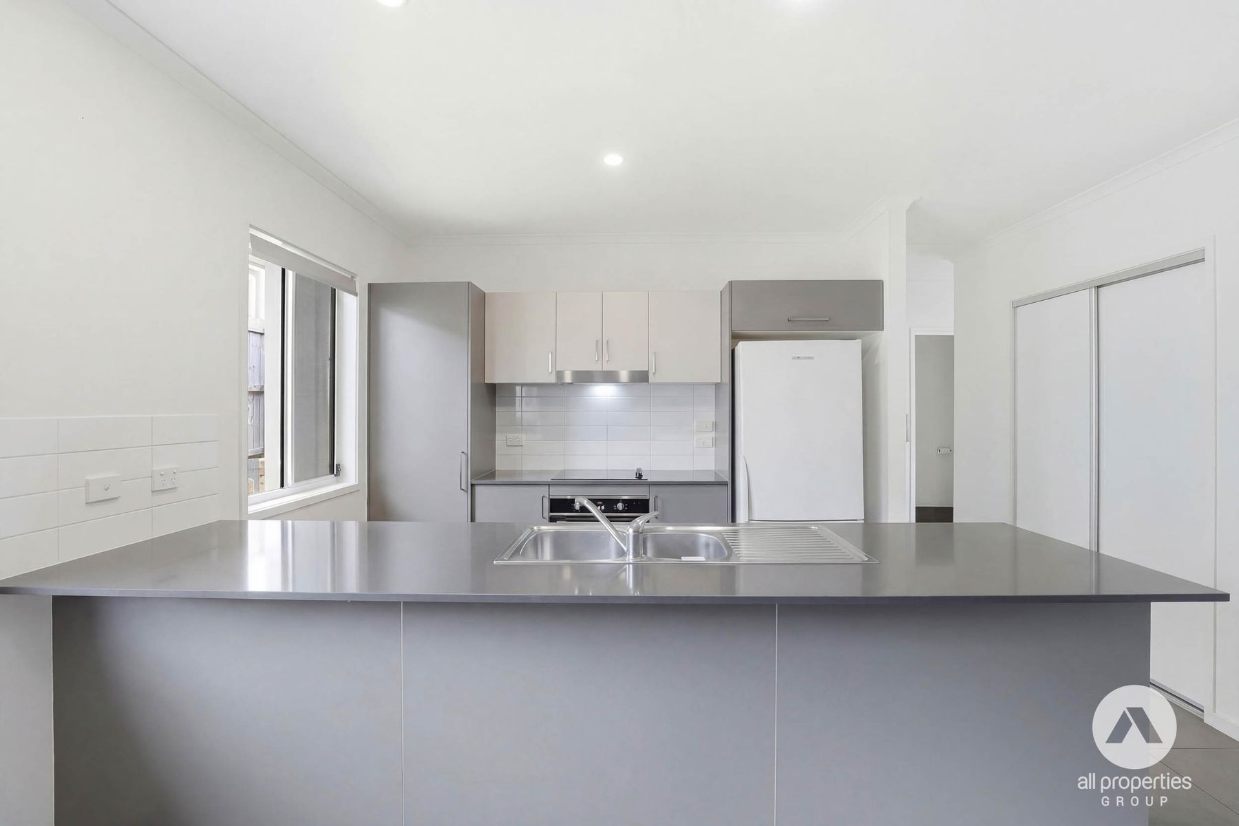 10 WILBY STREET, Flagstone QLD 4280, Flagstone - Thumbnail 2