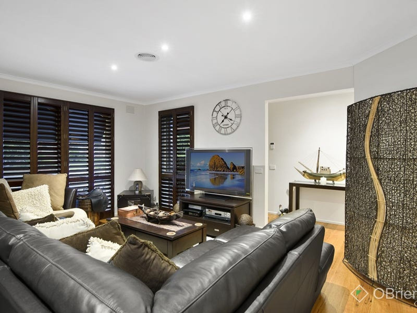 6 Doyle Place, Endeavour Hills, VIC 3802, Endeavour Hills - Thumbnail 4