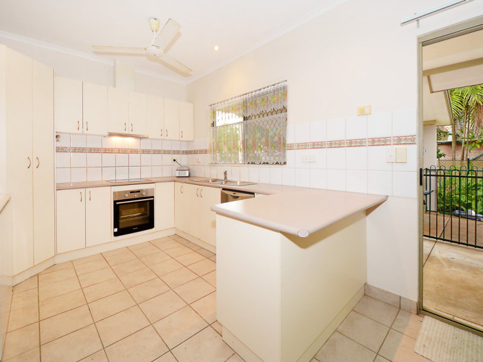 157 Woodlake Boulevard, Durack NT 0830, Durack - Thumbnail 4