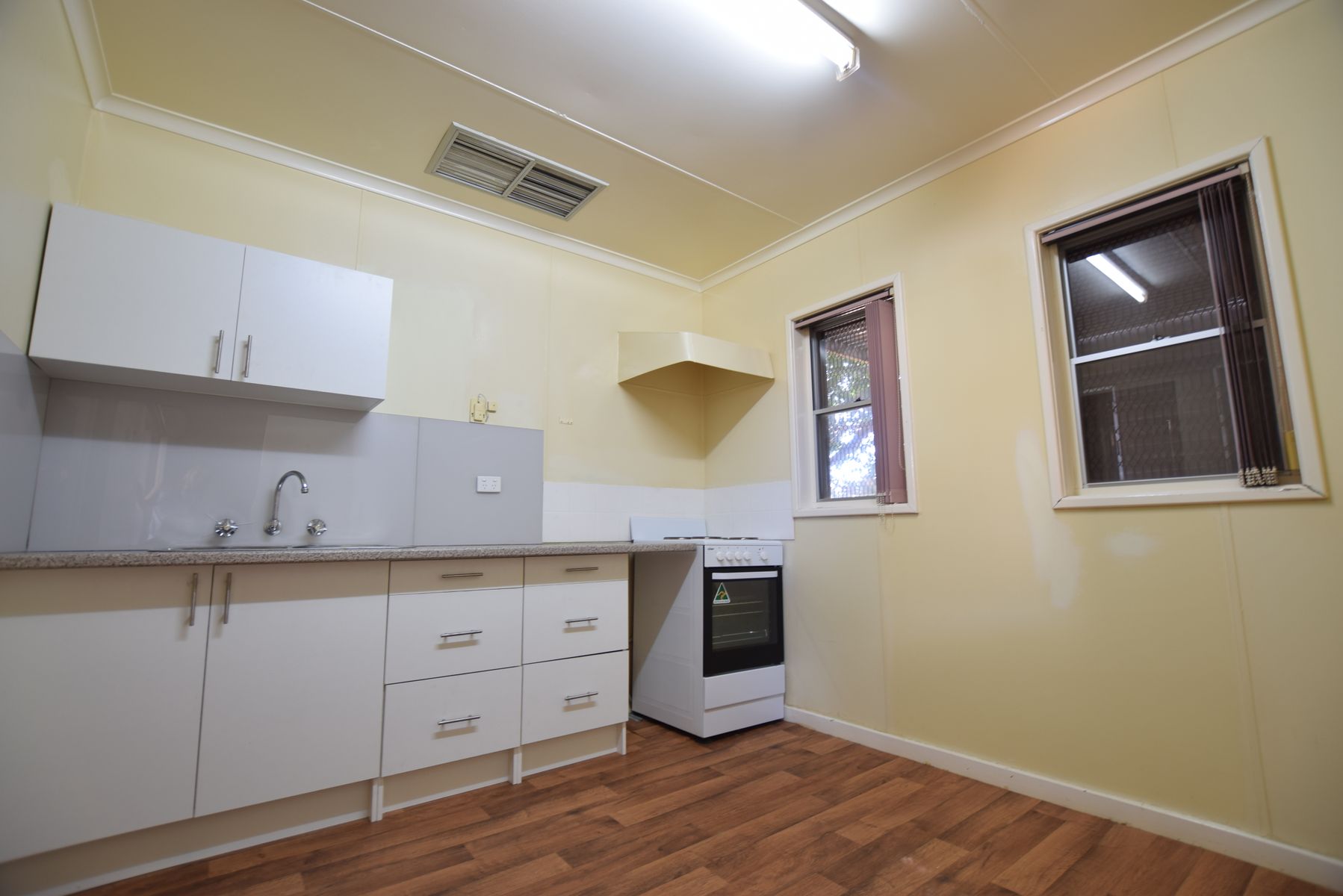 11A Mauger Place, South Hedland WA 6722, South Hedland - Thumbnail 3