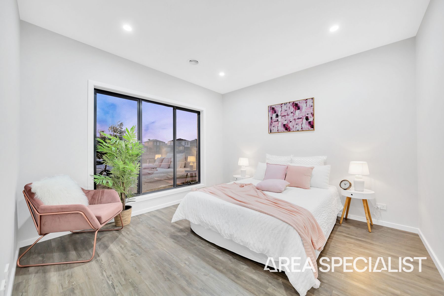 22 Gilfillan Circuit, Thornhill Park, VIC 3335, Thornhill Park - Thumbnail 4