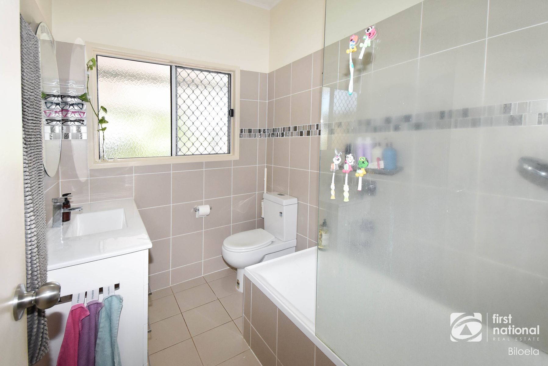 19 Manton Street, Biloela, QLD 4715, Biloela - Thumbnail 7