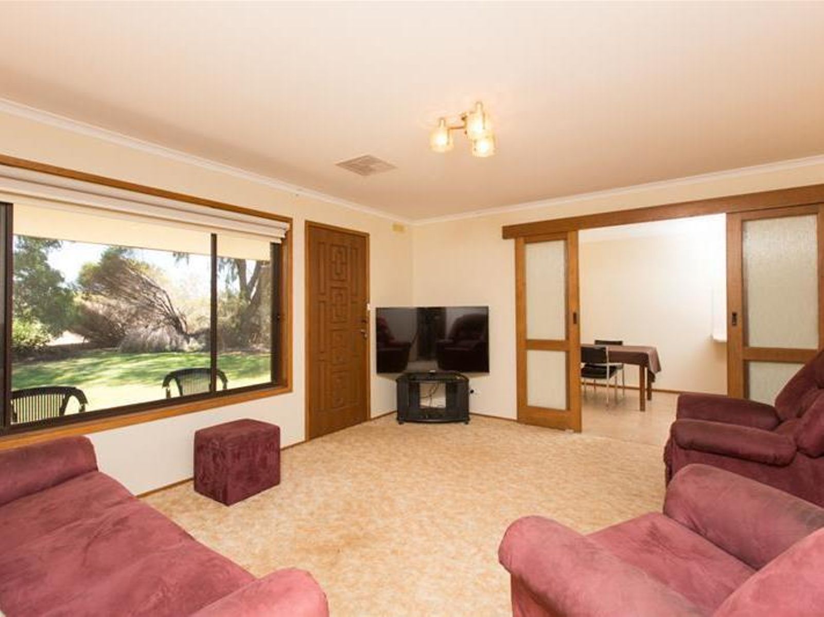 6 Dickies Road, Birdwoodton - Thumbnail 2