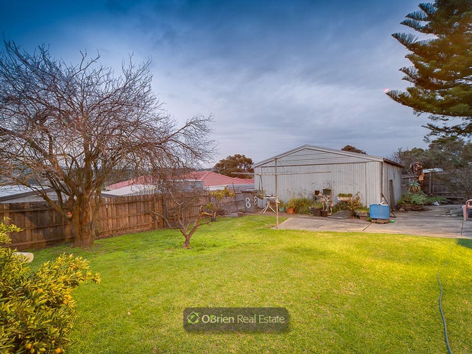 8 Heatherdew Close, Endeavour Hills, VIC 3802, Endeavour Hills - Thumbnail 8