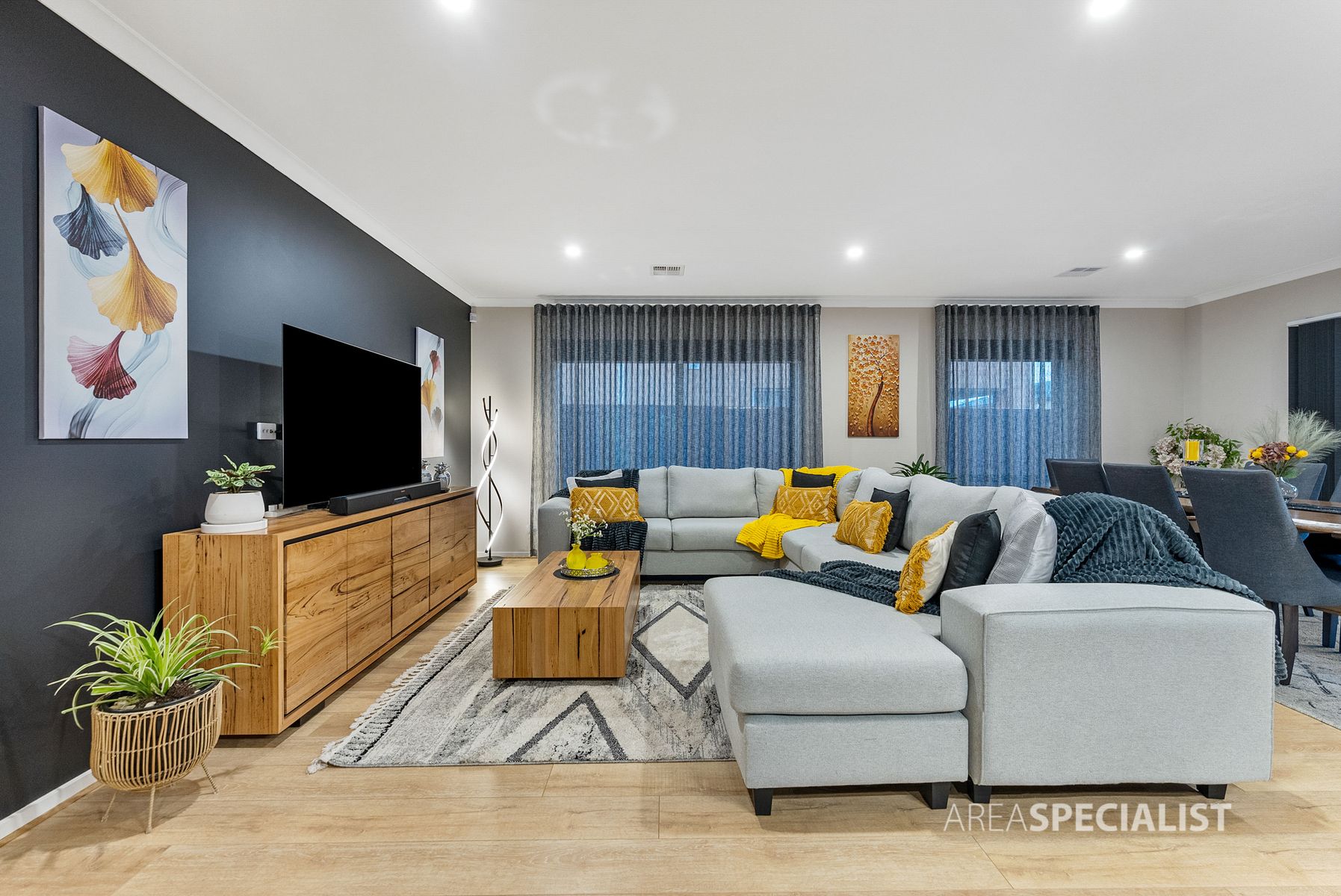 19 Showbridge Way, Werribee, VIC 3030, Werribee - Thumbnail 7