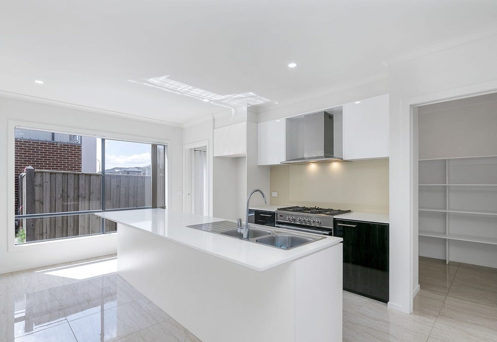 5 Powlett Drive, Clyde, Clyde - Thumbnail 4