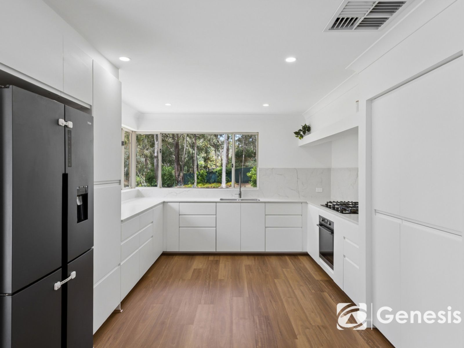 185 Robinson Road, Mahogany Creek - Image 1