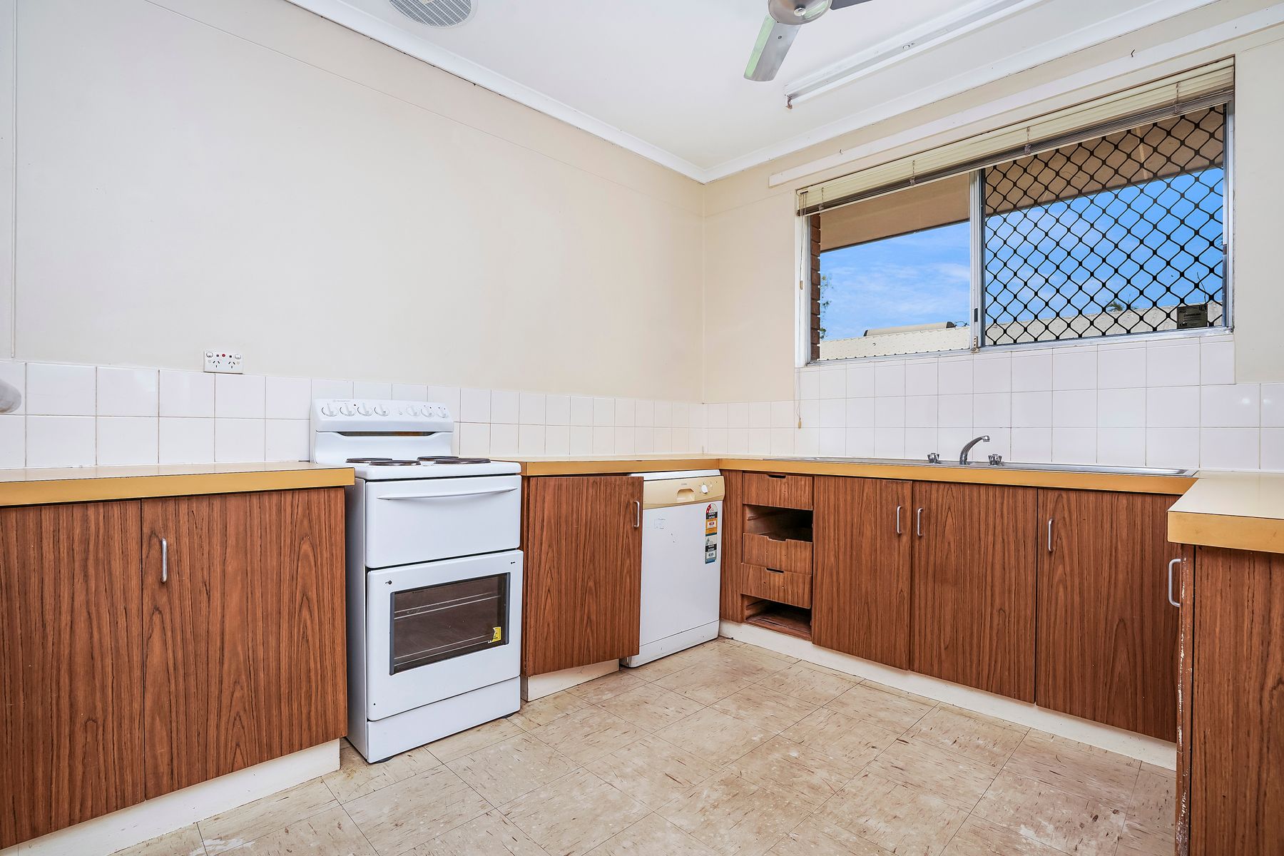 46 Melastoma Drive, Moulden NT 0830, Moulden - Thumbnail 2