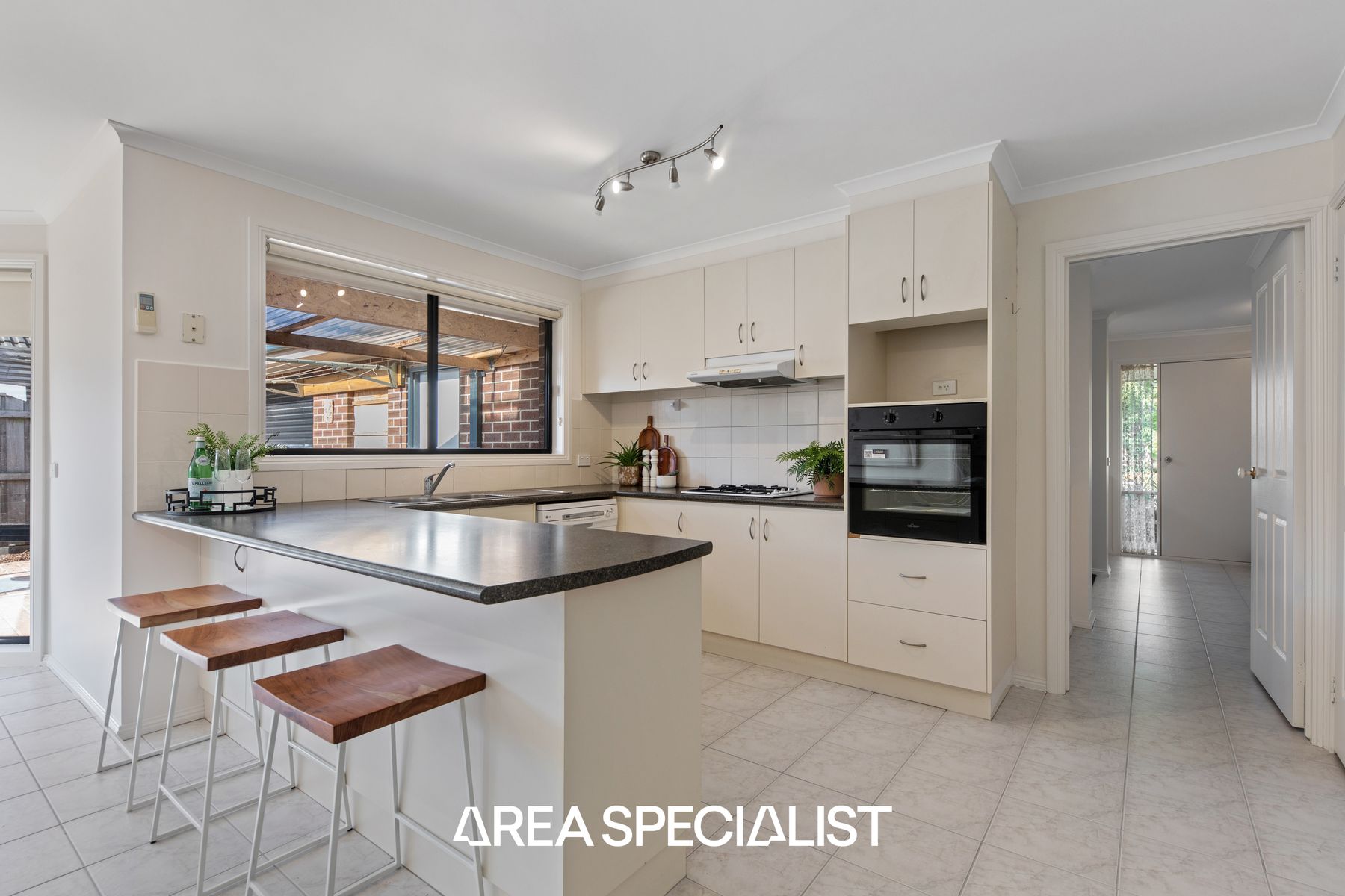 20 Camelia Way, Pakenham, VIC 3810, Pakenham - Thumbnail 5