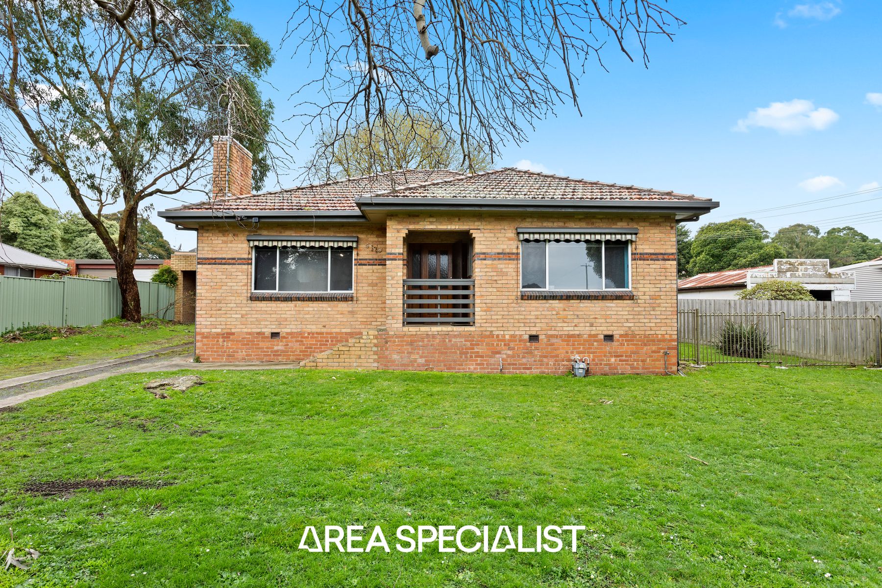 17 Leongatha Road, Korumburra, VIC 3950, Korumburra - Thumbnail 2