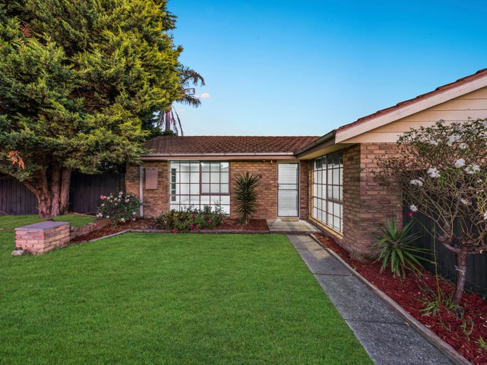 7 Willow Drive, Hampton Park, VIC 3976, Hampton Park - Thumbnail 2