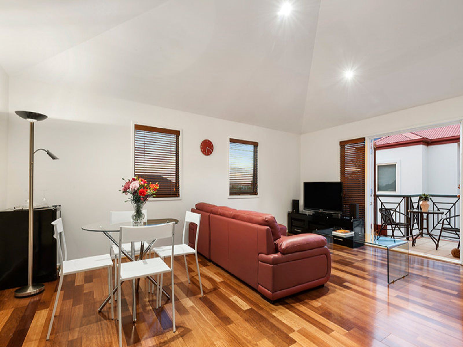 15/8-32 Howlett Street, Kensington - Thumbnail 6