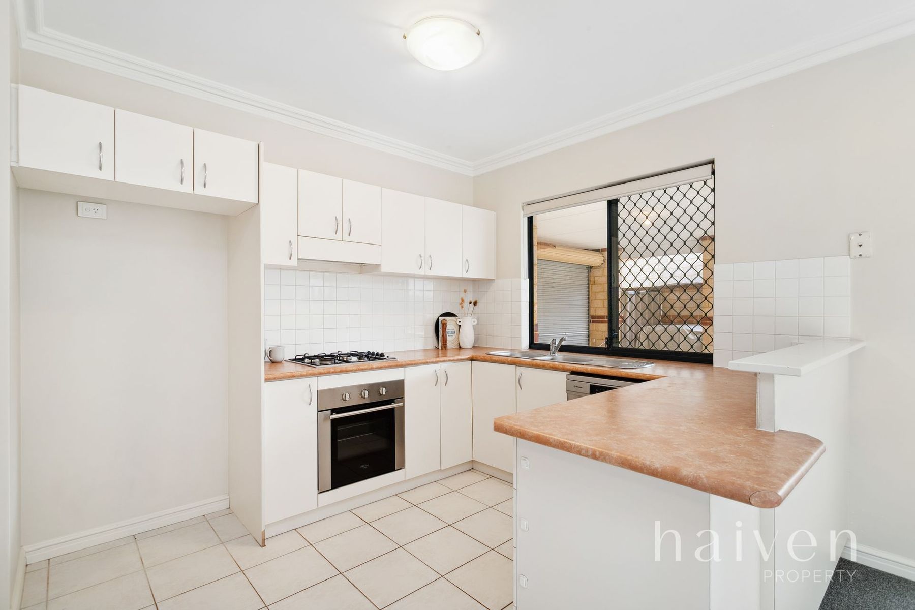 9B Zrinski Ct, Stirling WATERMARK 13