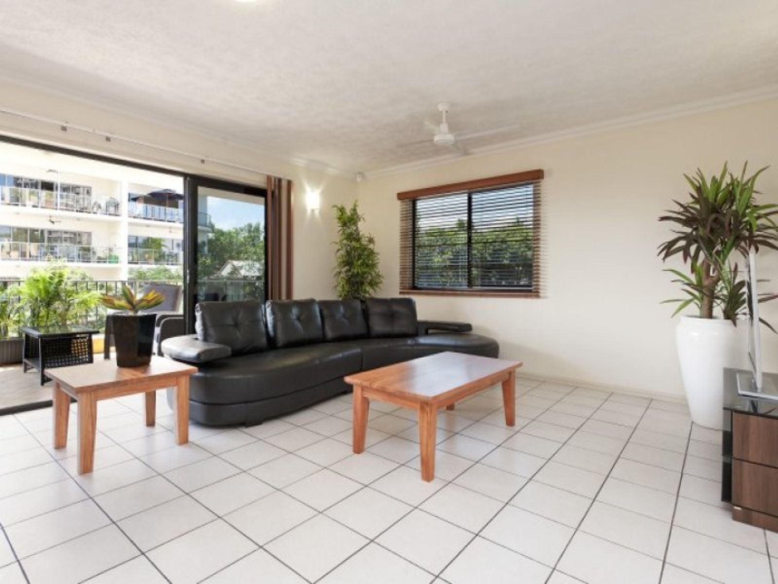 5/43 McLachlan Street, Darwin City NT 0800, Darwin City - Thumbnail 2