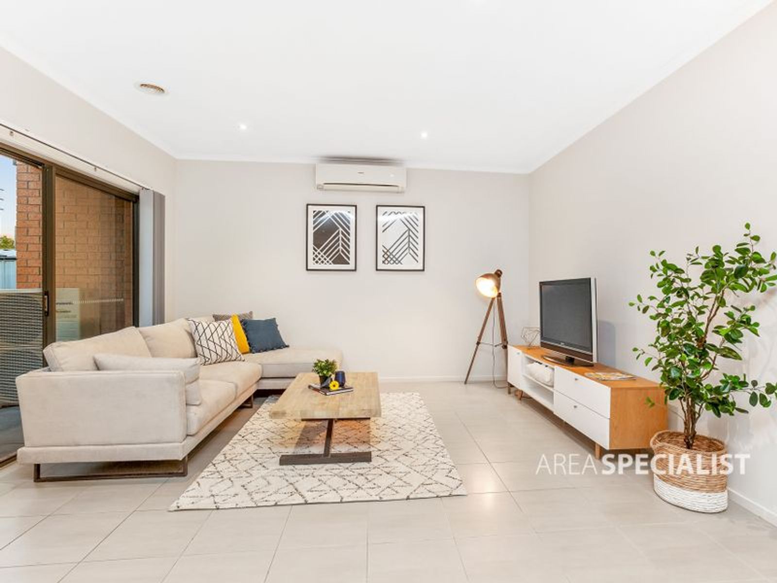 14A Pittosporum Grove, Doveton, VIC 3177, Doveton - Thumbnail 5