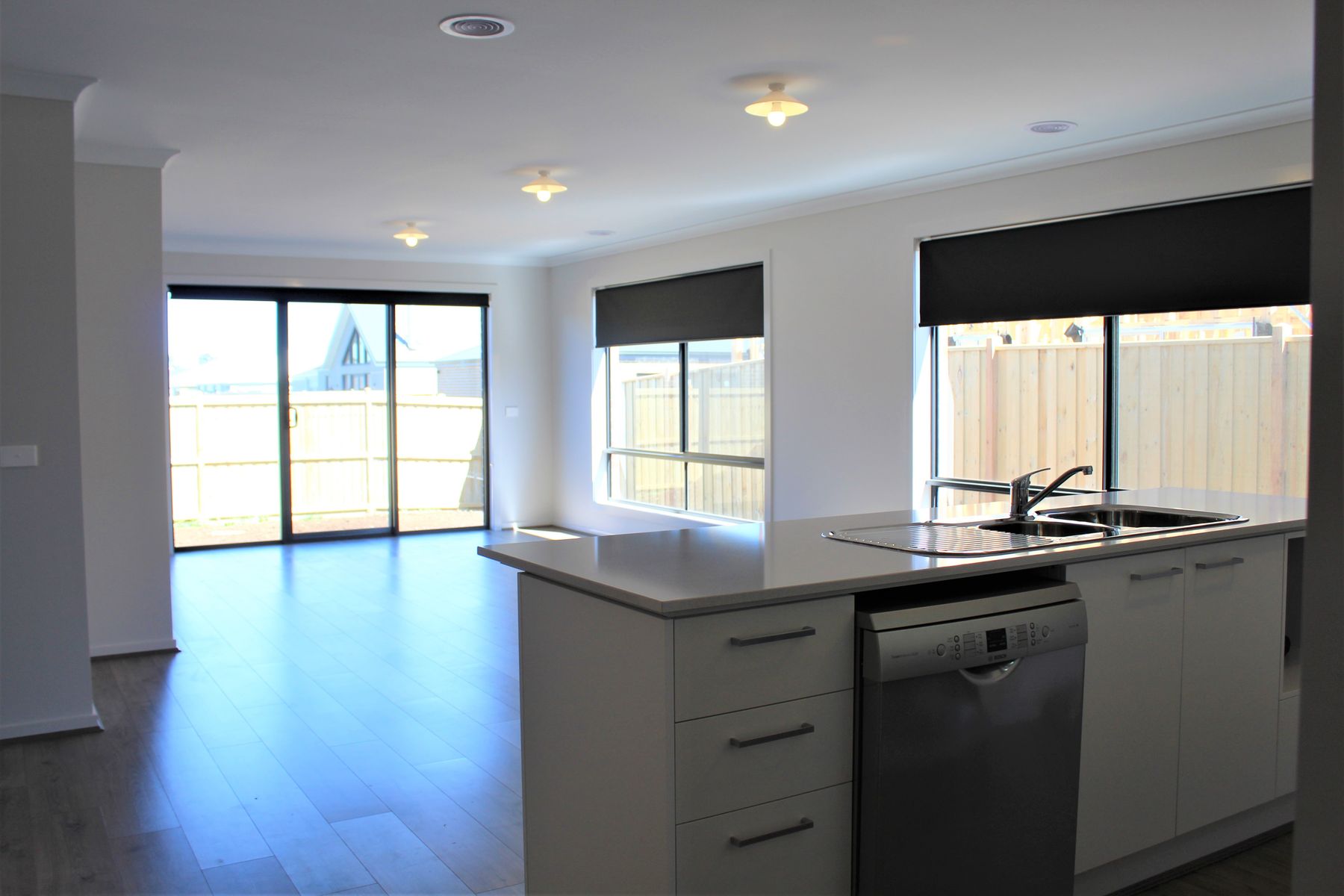 6 Kakoura Street, Drouin VIC 3818, Drouin - Thumbnail 7
