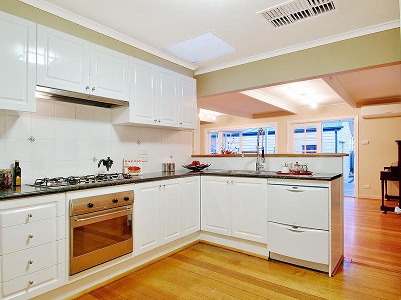 36 Monash Street, Ascot Vale - Thumbnail 3