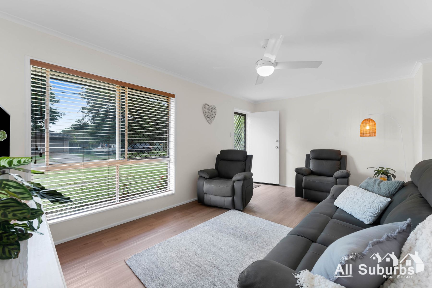 57 Evergreen Avenue, Loganlea QLD 4131, Loganlea - Thumbnail 5