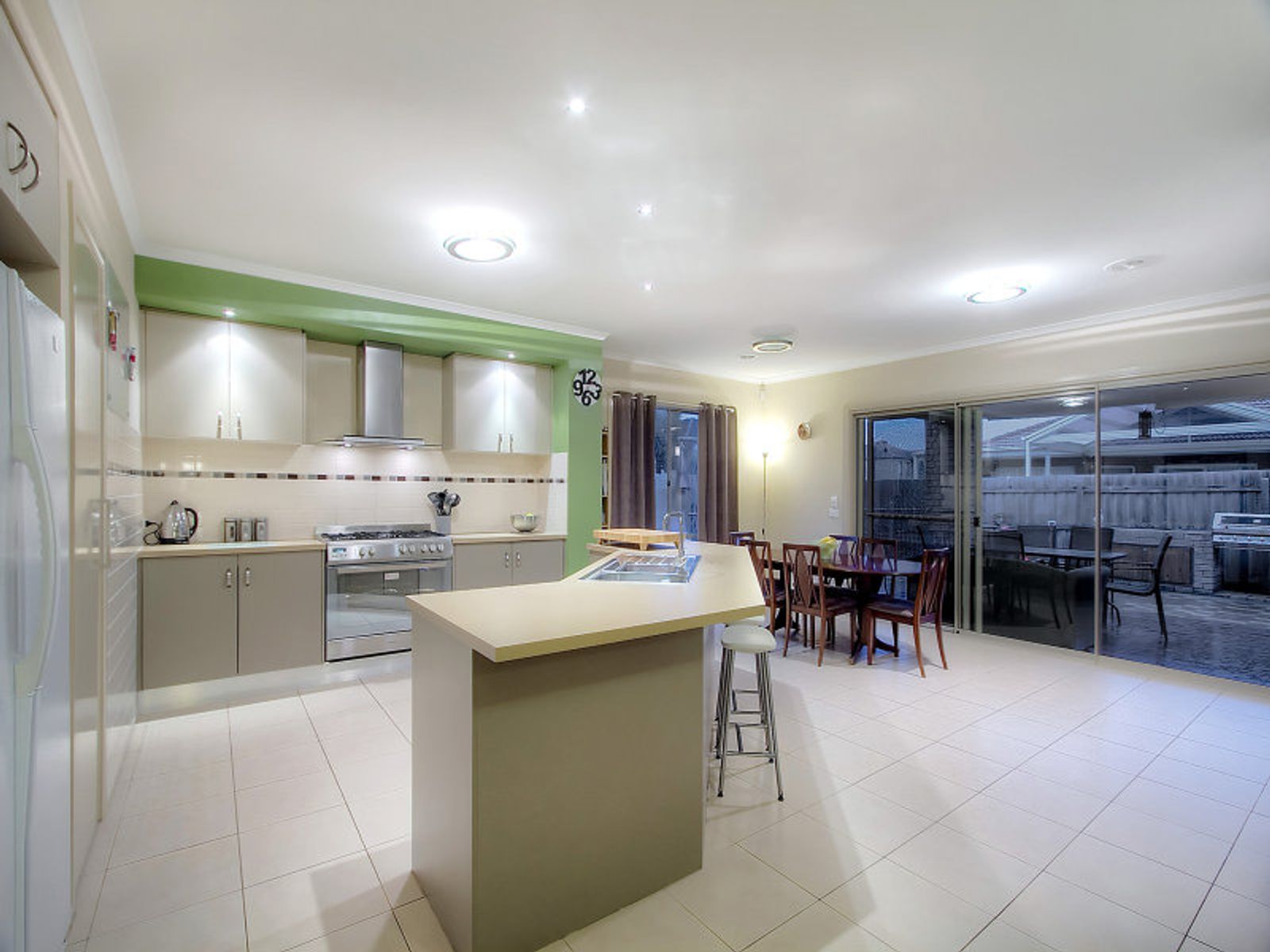 3 Jackie Court, Aspendale Gardens, VIC 3195, Aspendale Gardens - Thumbnail 2