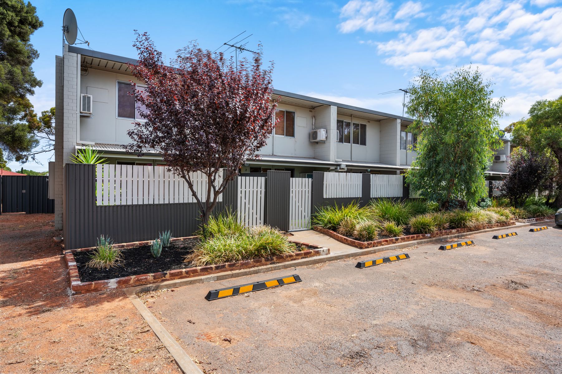 2/6 Myoporum Street, Kambalda West WA 6442, Kambalda West - Thumbnail 2
