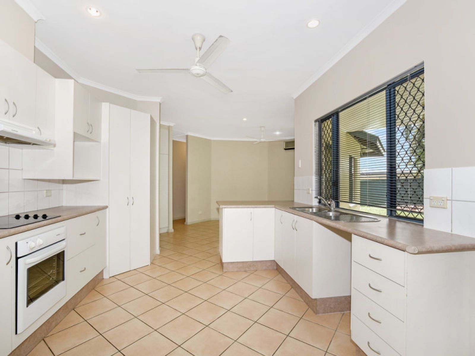34 Whitington Circuit, Gunn NT 0832, Gunn - Thumbnail 3
