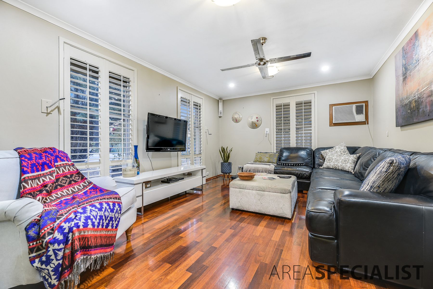 2 Wallace Road, Cranbourne, VIC 3977, Cranbourne - Thumbnail 2