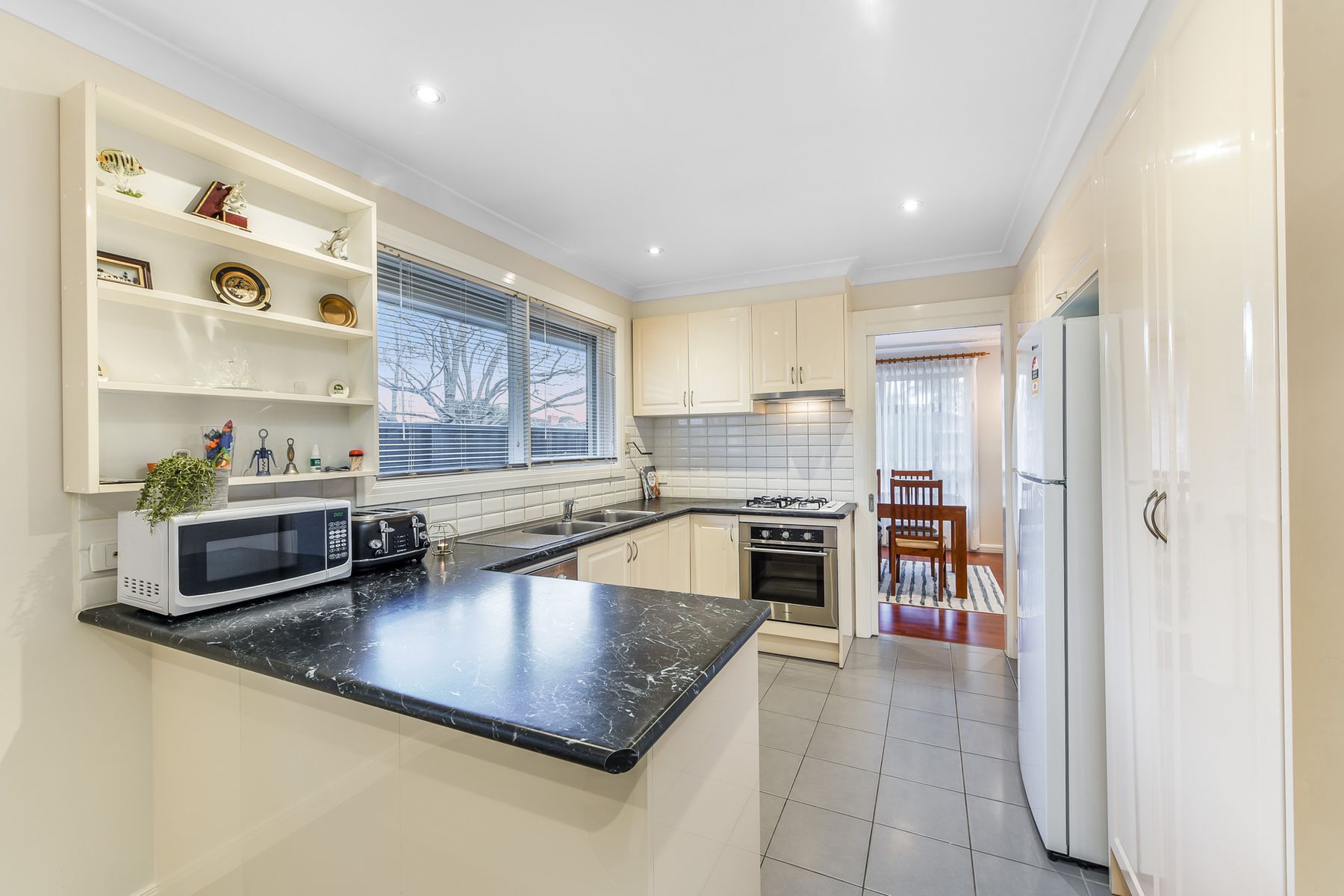 27 Wahroonga Avenue, Keysborough, VIC 3173, Noble Park - Thumbnail 6