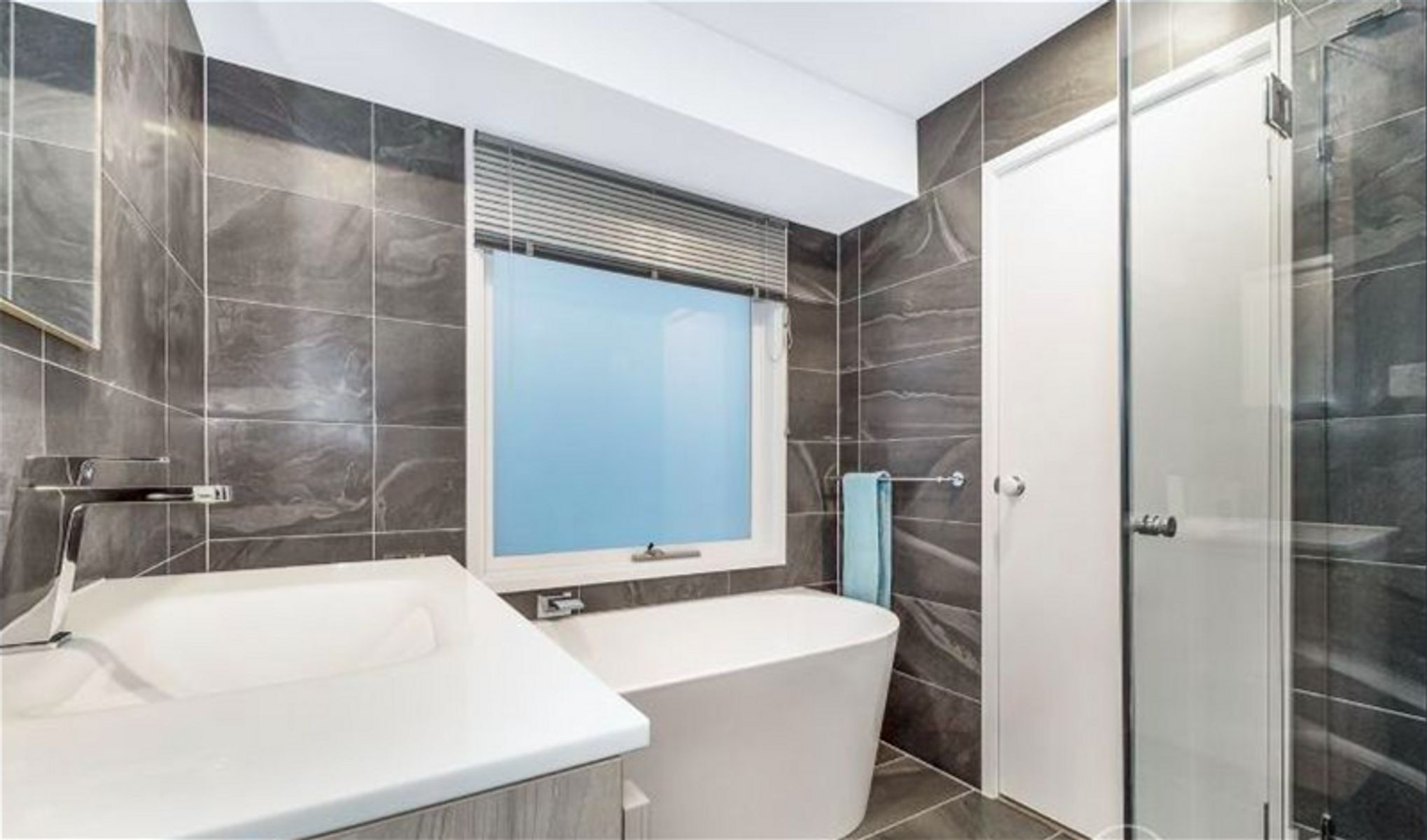 8 Joanne Court, Bayswater North, VIC 3153, Bayswater North - Thumbnail 3