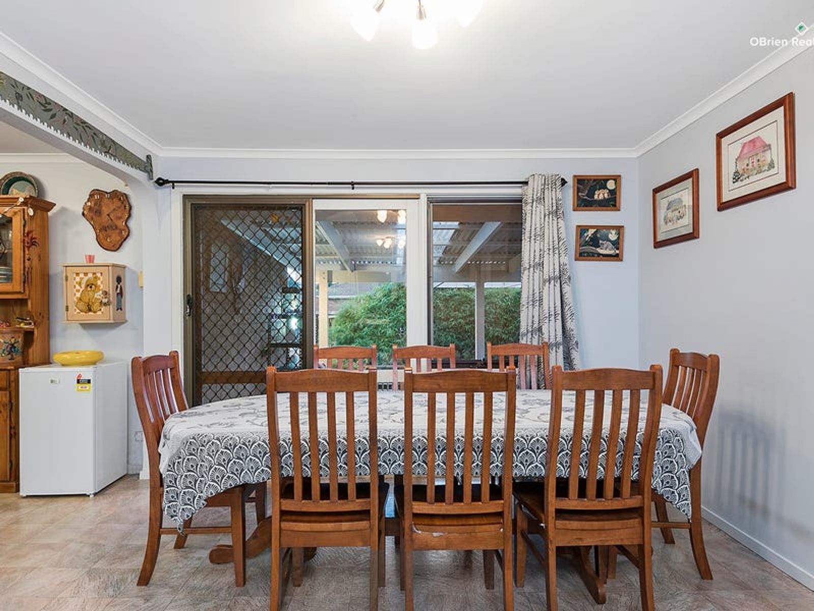 2 Plumpton Court, Endeavour Hills, VIC 3802, Endeavour Hills - Thumbnail 4