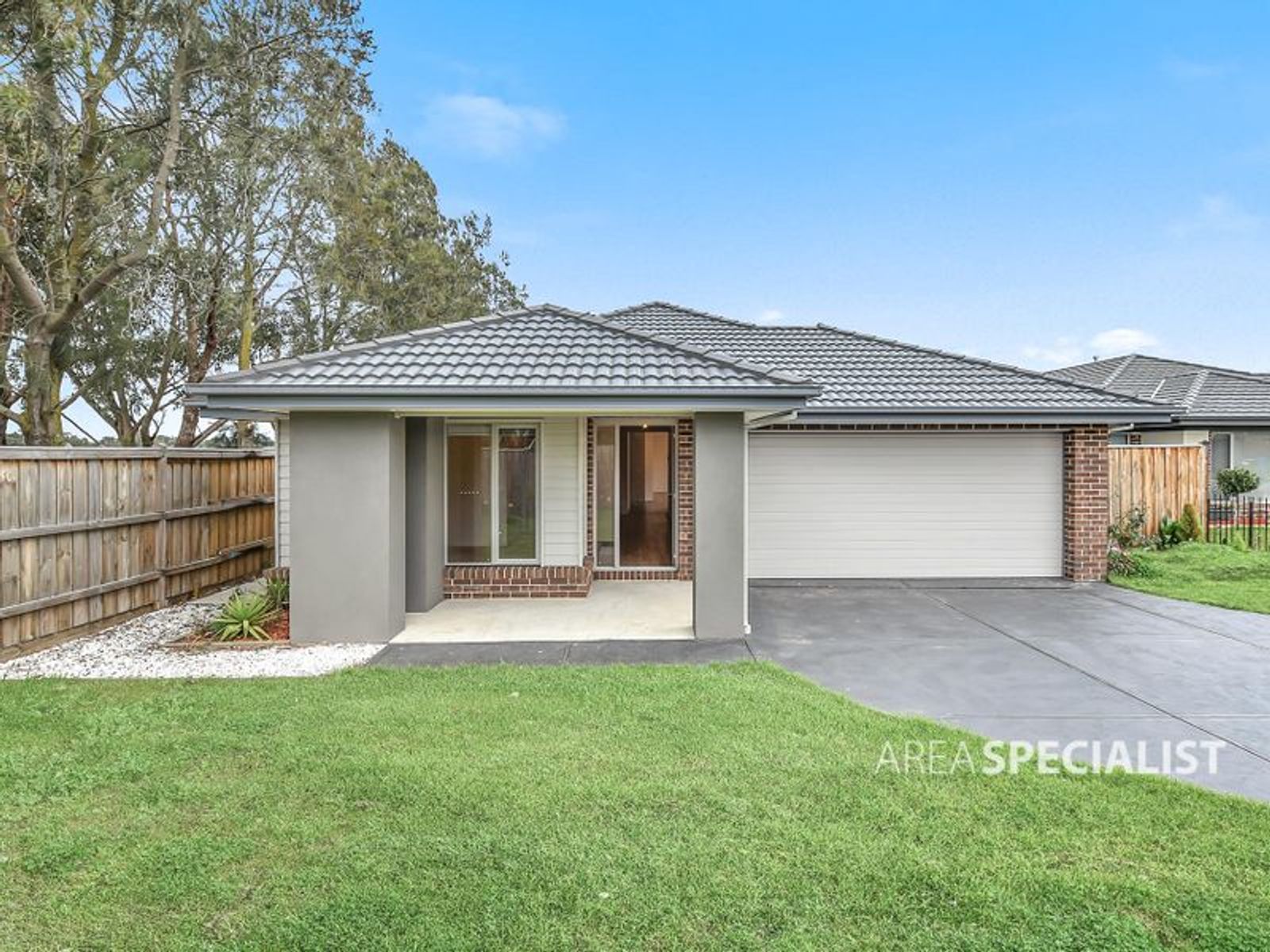 83 Aquatic Drive, Cranbourne West, VIC 3977
