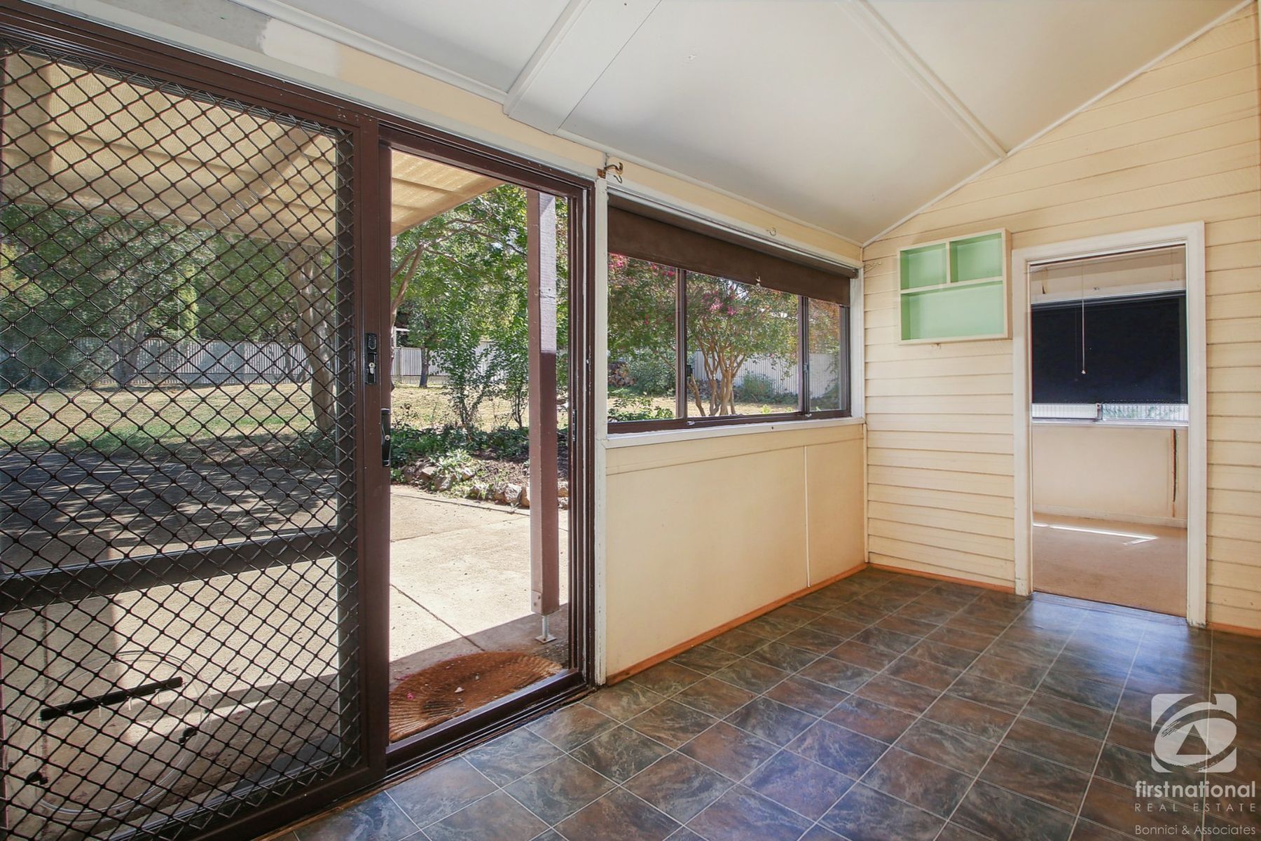 13 Malakoff Road, Beechworth VIC 3747, Beechworth - Thumbnail 7