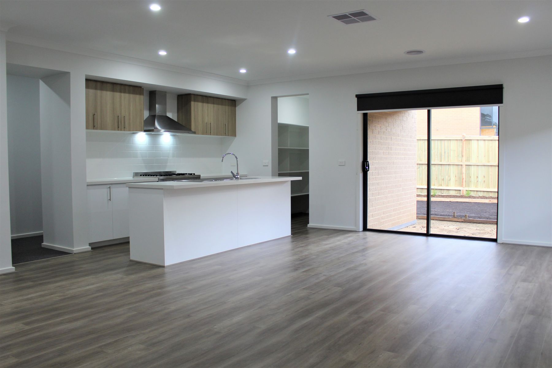 13 Peachtree Drive, Drouin VIC 3818, Drouin - Thumbnail 3