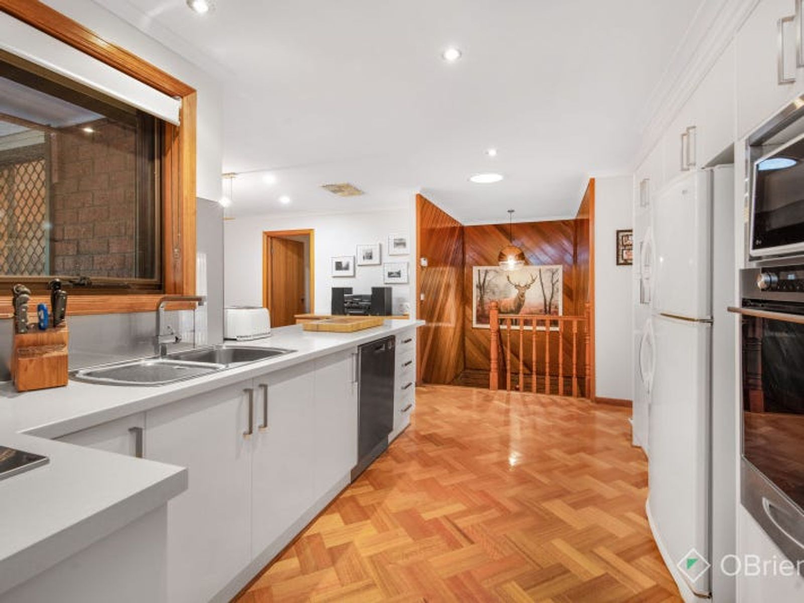 18 Stainsby Close, Endeavour Hills, VIC 3802, Endeavour Hills - Thumbnail 5