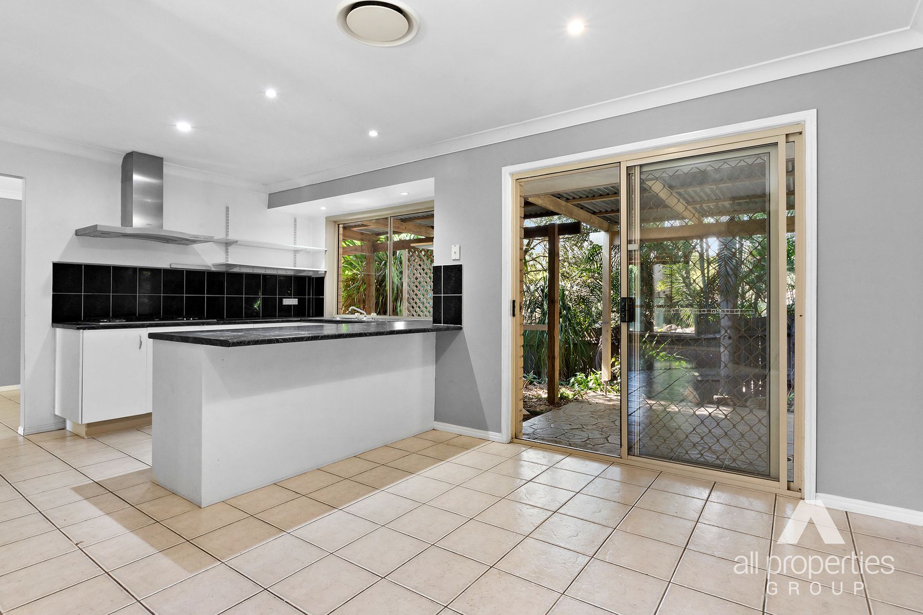 6 Swindon Place, Oxenford, QLD 4210, Oxenford - Thumbnail 5