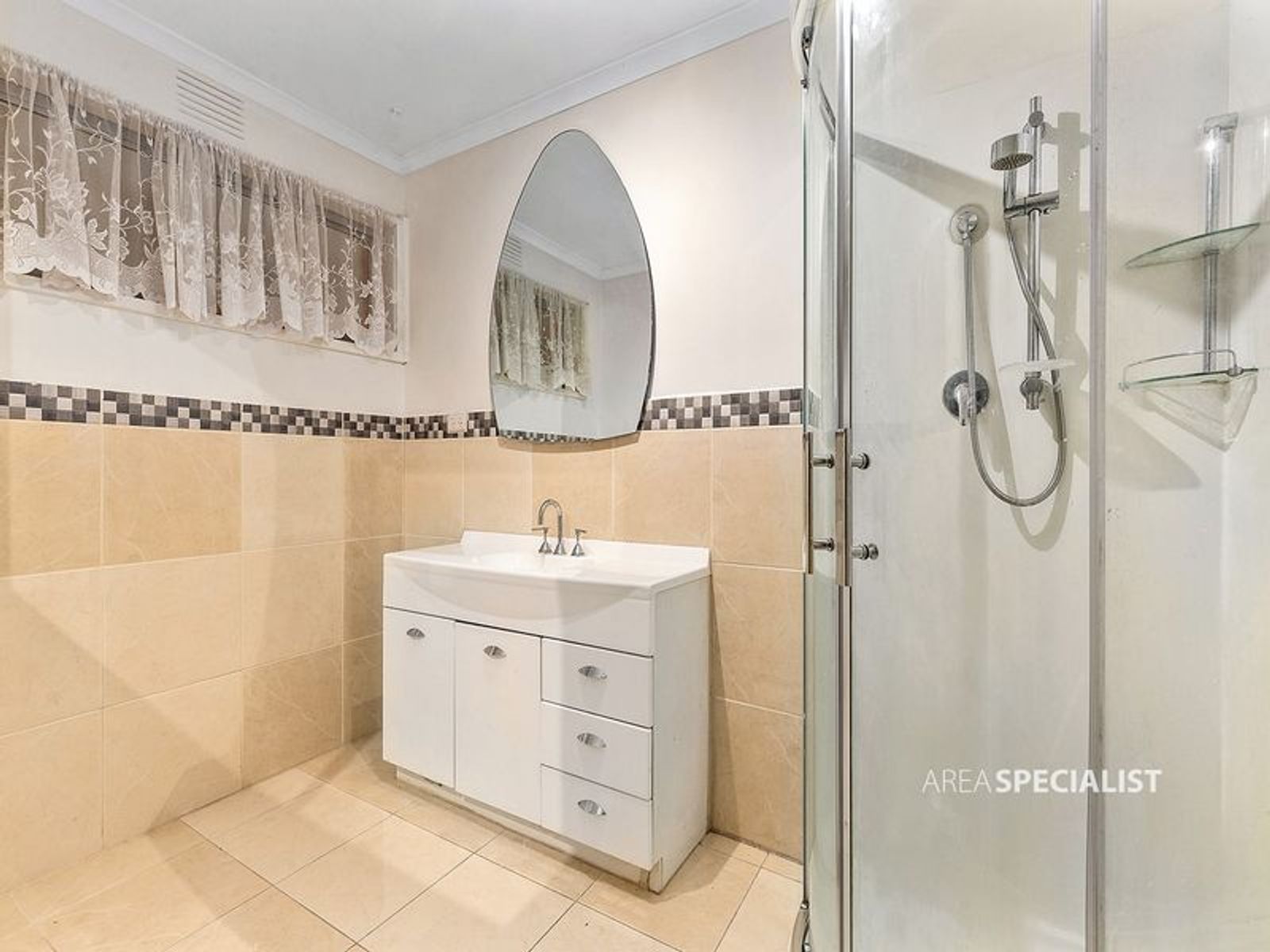 33 Hotham Street, Cranbourne, VIC 3977, Cranbourne - Thumbnail 5