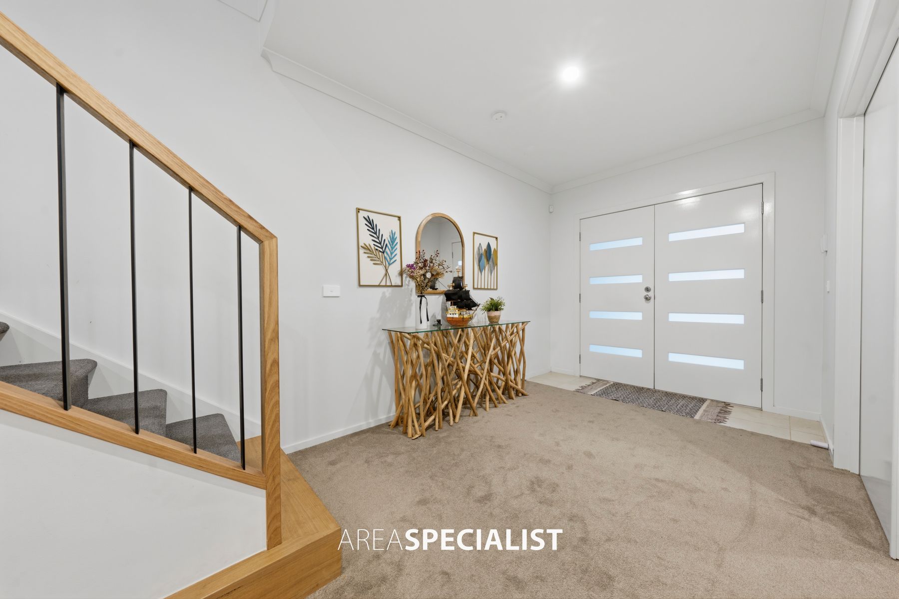 8 Cavern Boulevard, Clyde North, Clyde North - Thumbnail 5