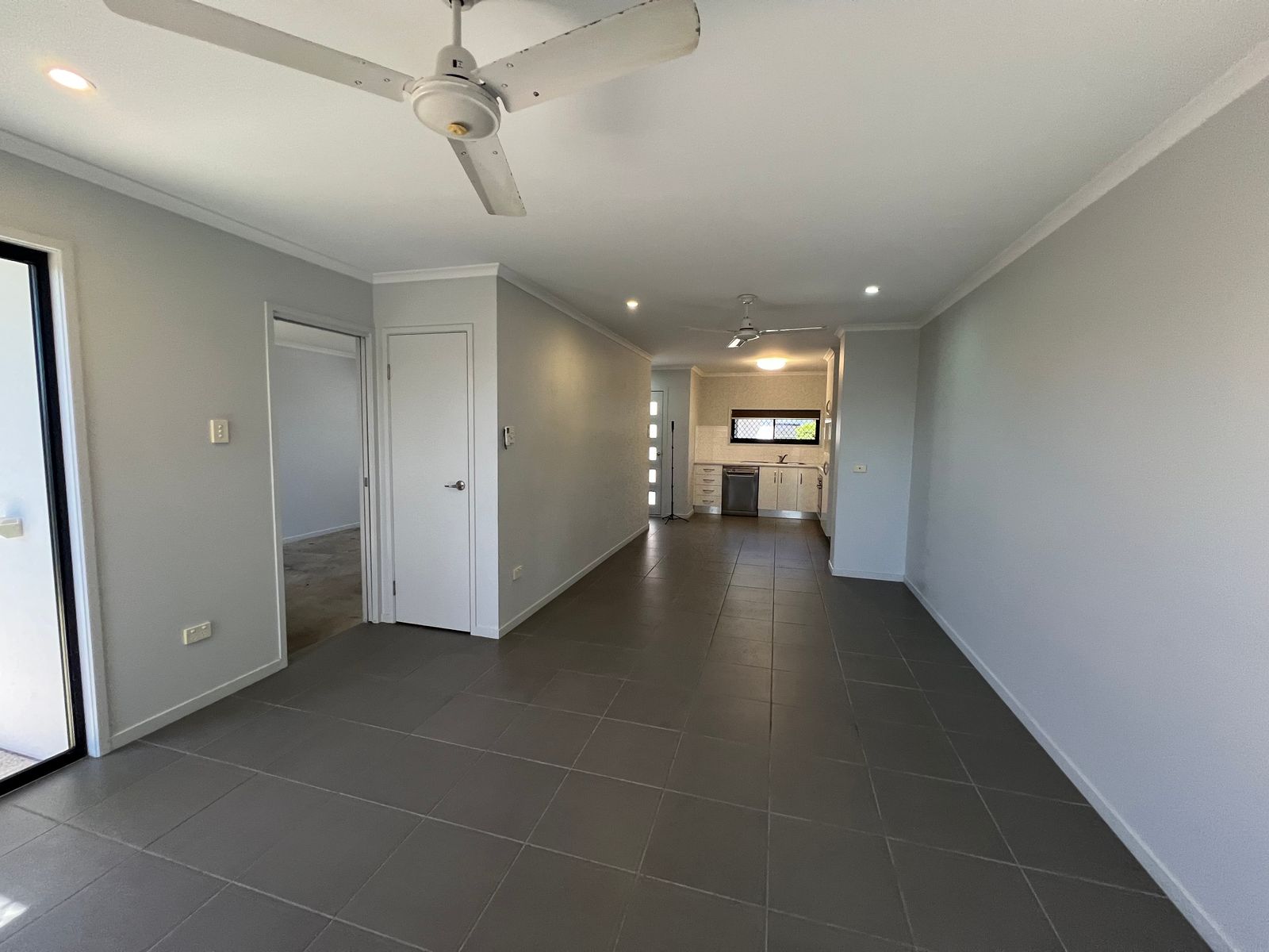 2/2 Makybe Diva Drive, Ooralea QLD 4740, Ooralea - Thumbnail 5