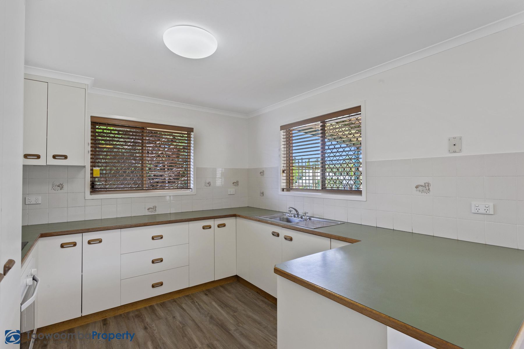 2 Kurtz Street, Kearneys Spring QLD 4350, Kearneys Spring - Thumbnail 2