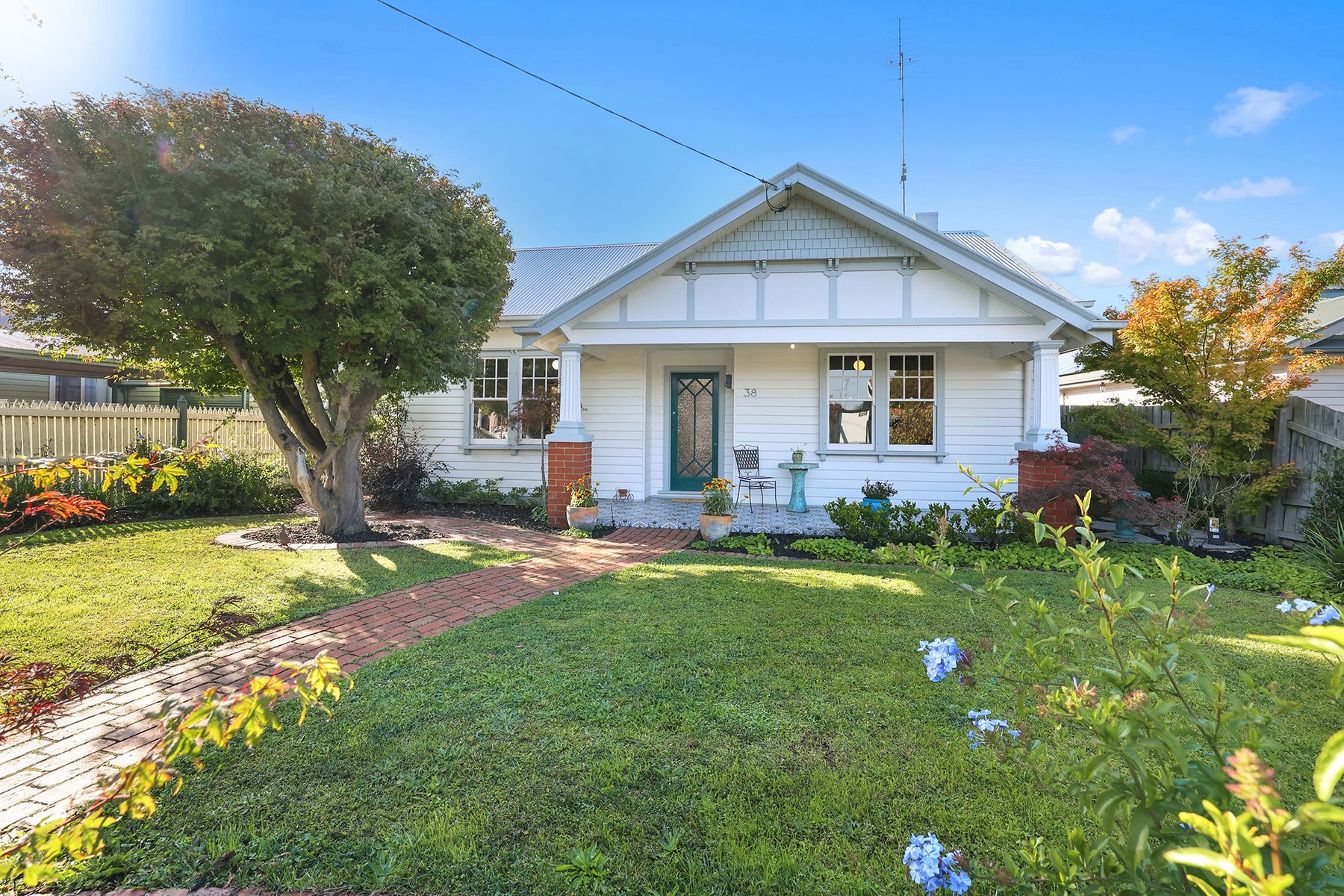 38 Peace Avenue, Warragul, Warragul - Thumbnail 4