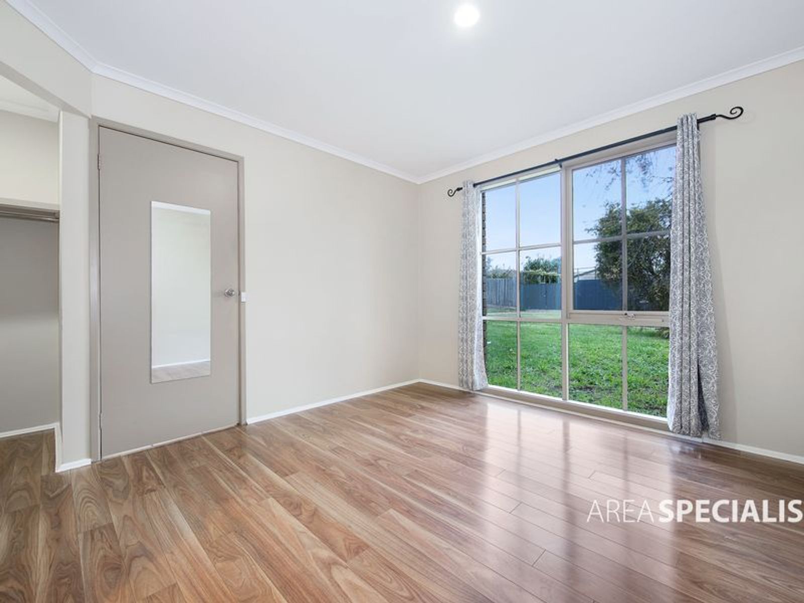 19 Hillview Rise, Hampton Park, VIC 3976, Hampton Park - Thumbnail 3