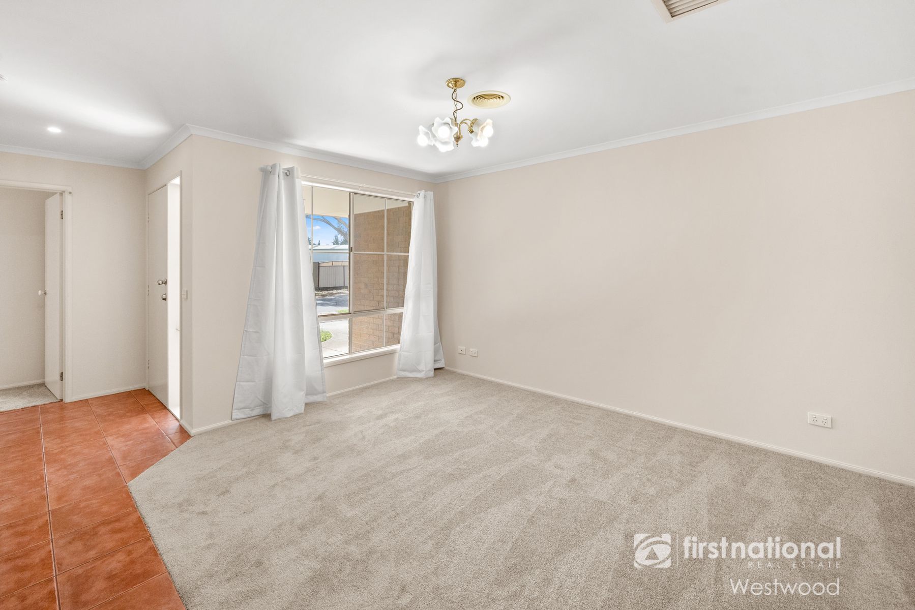 33 Sandleford Way, Hoppers Crossing VIC 3029, Hoppers Crossing - Thumbnail 6